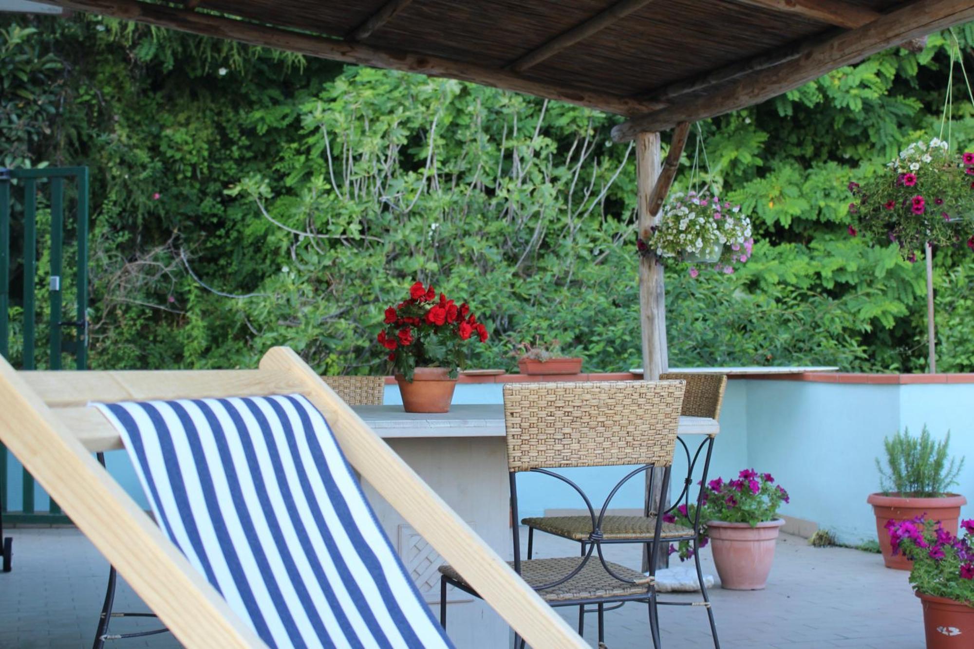 La Terrazza Apartment Massa  Bagian luar foto